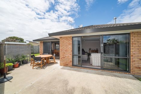 Photo of property in 10a Pegasus Place, Kelvin Grove, Palmerston North, 4414