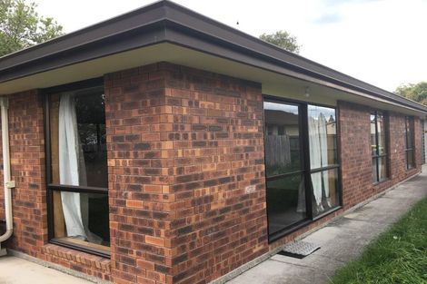 Photo of property in 27 Castile Place, Belfast, Christchurch, 8051