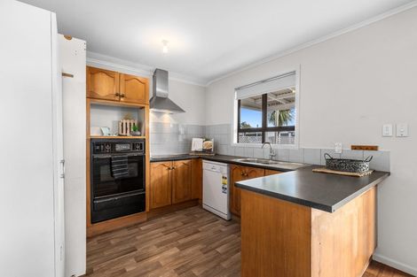 Photo of property in 2 Lumsden Street, Greerton, Tauranga, 3112