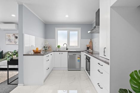 Photo of property in 3/6 Dominion Road, Nawton, Hamilton, 3200