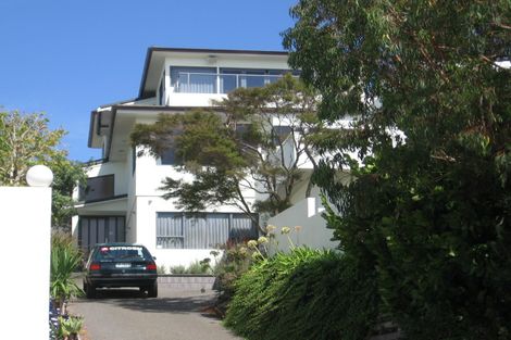 Photo of property in 72 Churchill Road, Murrays Bay, Auckland, 0630