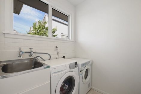 Photo of property in 8 Stackhouse Avenue, Bishopdale, Christchurch, 8053