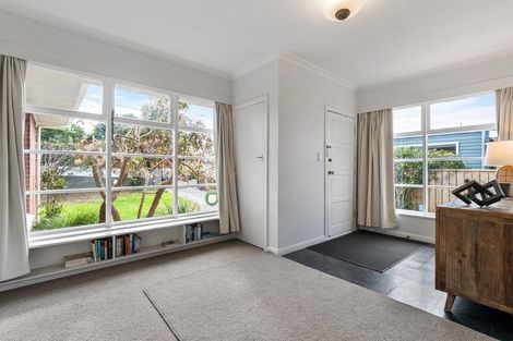Photo of property in 169 Karori Road, Karori, Wellington, 6012
