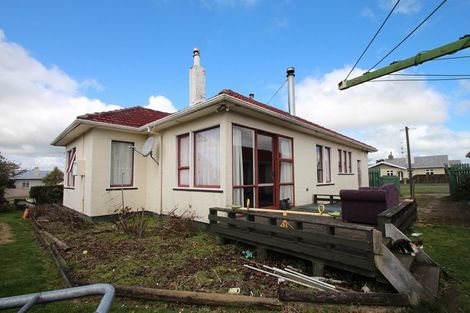 Photo of property in 21 Miranda Street, Stratford, 4332