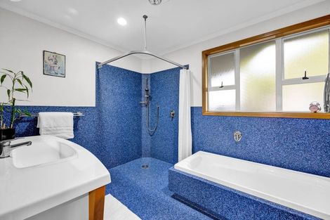 Photo of property in 242 Tawhiti Road, Hawera, 4672