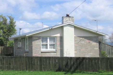 Photo of property in 15 Elliott Crescent, Owhata, Rotorua, 3010