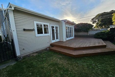 Photo of property in 183 Coutts Street, Rongotai, Wellington, 6022