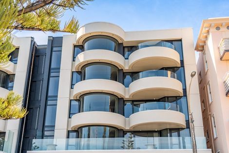 Photo of property in 6/308 Oriental Parade, Oriental Bay, Wellington, 6011