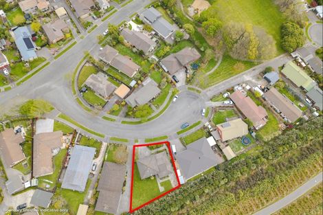 Photo of property in 8 Langham Place, Redwood, Christchurch, 8051