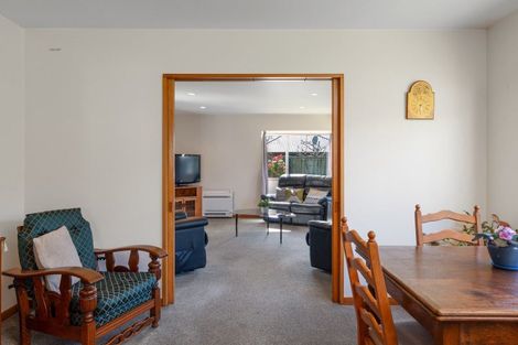 Photo of property in 1/102 Apsley Drive, Avonhead, Christchurch, 8042