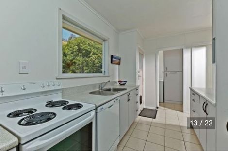 Photo of property in 23 Ellice Road, Totara Vale, Auckland, 0629