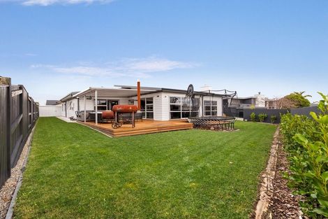 Photo of property in 20 Rosalie Terrace, Kelvin Grove, Palmerston North, 4414