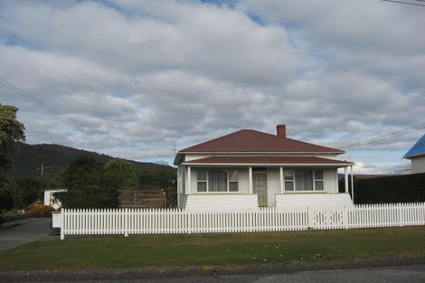 Photo of property in 75 Packers Quay, Blaketown, Greymouth, 7805