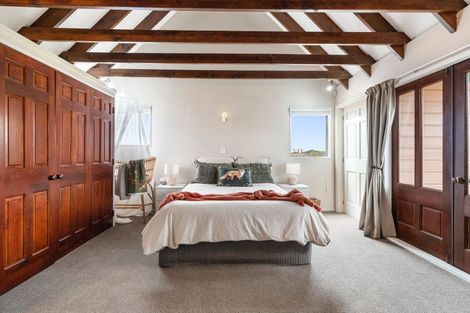 Photo of property in 27 Kawiu Road, Levin, 5510