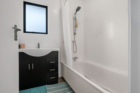 Photo of property in 32a Kowhai Street, Hamilton Lake, Hamilton, 3204