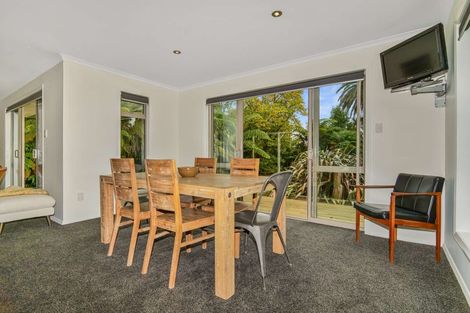 Photo of property in 118 Brougham Street, Westport, 7825