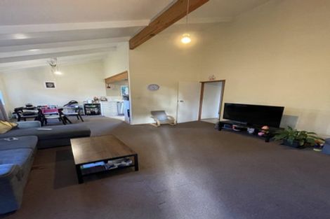 Photo of property in 6 Gloaming Place, Conifer Grove, Takanini, 2112