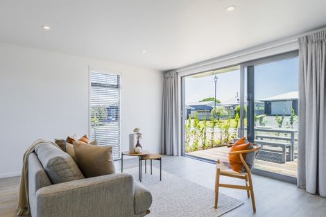 Photo of property in 2 Highgrove Place, Waipukurau, 4200