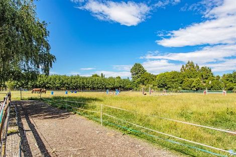 Photo of property in 102 Eders Road, Woodend, 7610