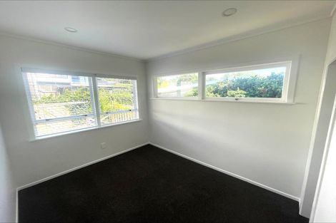 Photo of property in 52 Moore Street, Hillcrest, Auckland, 0627