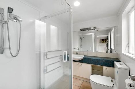 Photo of property in 1/56 Archers Road, Glenfield, Auckland, 0629