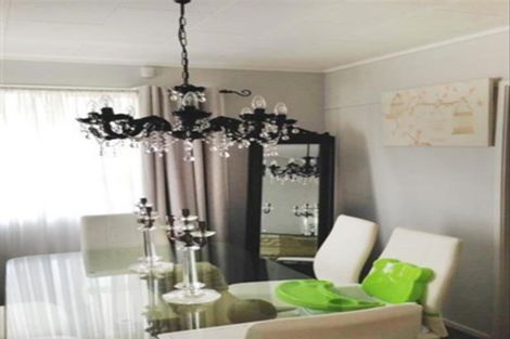 Photo of property in 24 Carter Place, Manurewa, Auckland, 2102