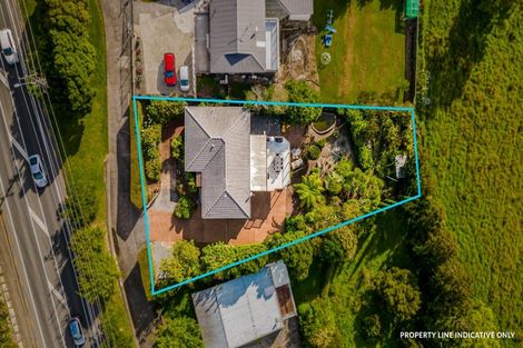 Photo of property in 470 Don Buck Road, Massey, Auckland, 0614