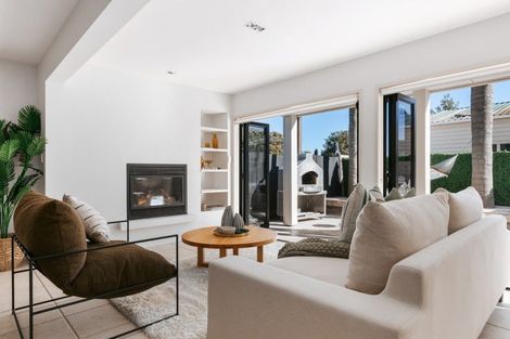 Photo of property in 278b Oceanbeach Road, Mount Maunganui, 3116
