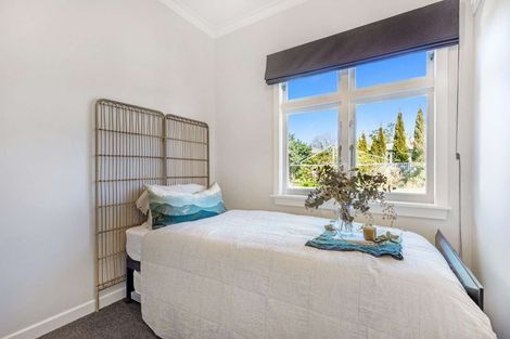 Photo of property in 221 Saint Leonards Avenue, Saint Leonards, Hastings, 4120