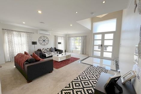 Photo of property in 13 Cranford Drive, Flat Bush, Auckland, 2019