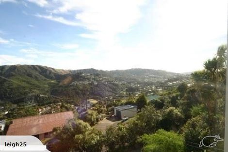 Photo of property in 30a Huntingdon Street, Northland, Wellington, 6012