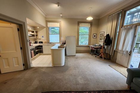 Photo of property in 2/248 The Terrace, Wellington Central, Wellington, 6011