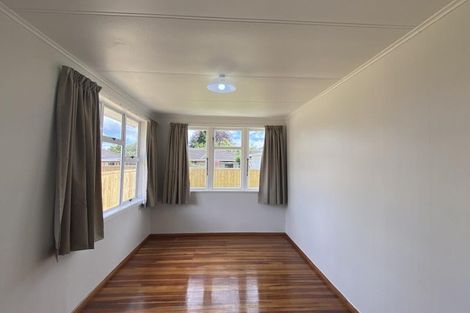 Photo of property in 3 Lee Place, Bader, Hamilton, 3206