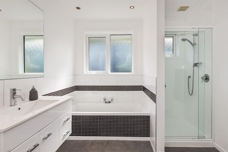 Photo of property in 50 Spinnaker Drive, Whitby, Porirua, 5024