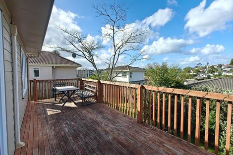 Photo of property in 97 Unsworth Drive, Unsworth Heights, Auckland, 0632