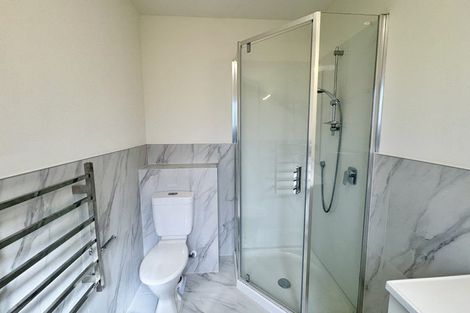 Photo of property in 35 John Court Street, Birkenhead, Auckland, 0626