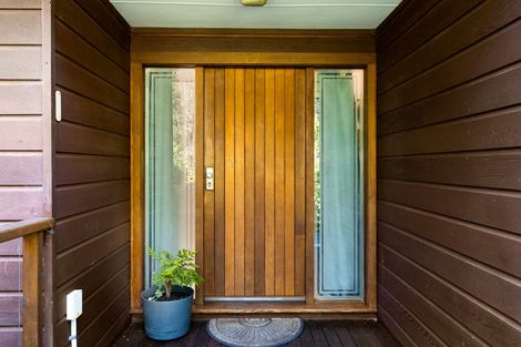 Photo of property in 8f Roseberry Avenue, Birkenhead, Auckland, 0626