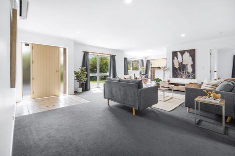 Photo of property in 3b Bolmuir Road, Forest Lake, Hamilton, 3200
