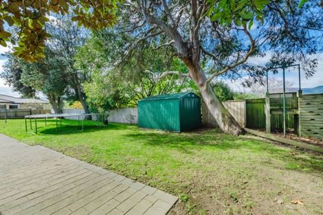 Photo of property in 79 Mazengarb Road, Paraparaumu Beach, Paraparaumu, 5032