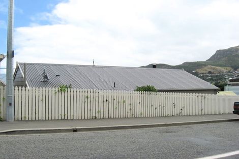 Photo of property in 22 Sumner Road, Lyttelton, 8082