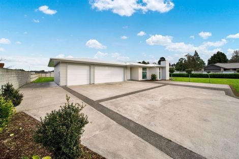 Photo of property in 30 Mercade Close, Stratford, 4332