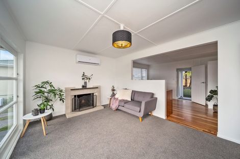 Photo of property in 5 Surrey Street, Stratford, 4332