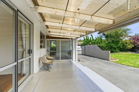Photo of property in 8 Nyoli Street, Northcote, Christchurch, 8052