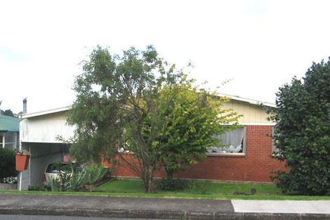 Photo of property in 9 Mcclintock Road, Massey, Auckland, 0614