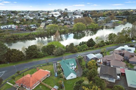 Photo of property in 1 Jellicoe Drive, Hamilton East, Hamilton, 3216