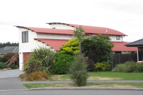 Photo of property in 117 Inwoods Close, Parklands, Christchurch, 8083