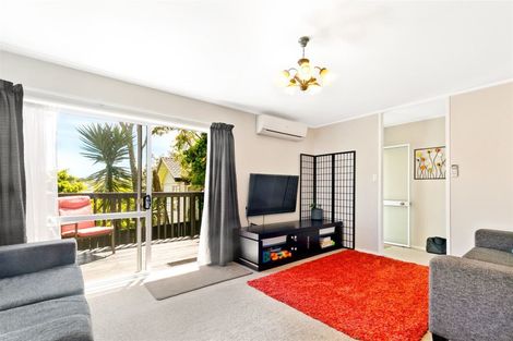 Photo of property in 12 Borich Road, Sunnyvale, Auckland, 0612