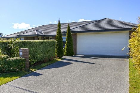 Photo of property in 2 Loloma Way, Wharewaka, Taupo, 3330