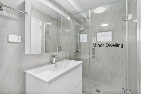 Photo of property in 4 Tawapou Close, Massey, Auckland, 0614