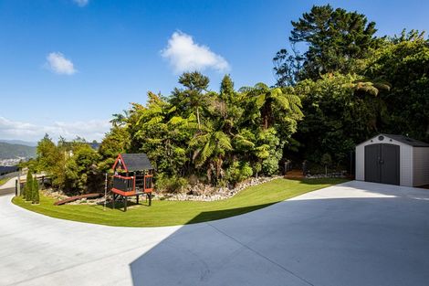 Photo of property in 1 Lindis Lane, Kelson, Lower Hutt, 5010